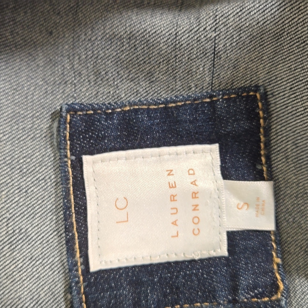 Jean Jacket - Picture 4 of 9